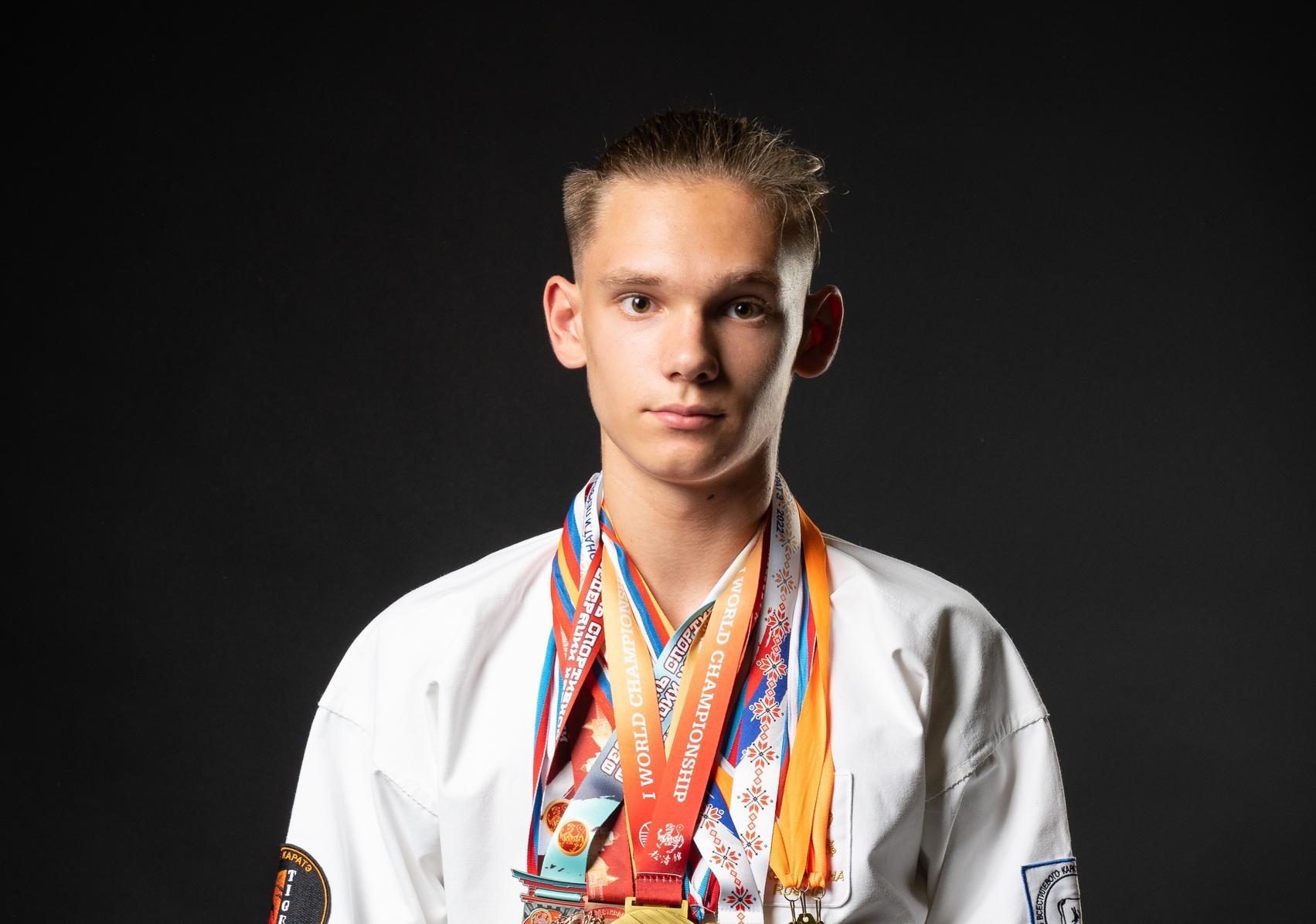 Юрий Андреевич, с Днём Рождения!